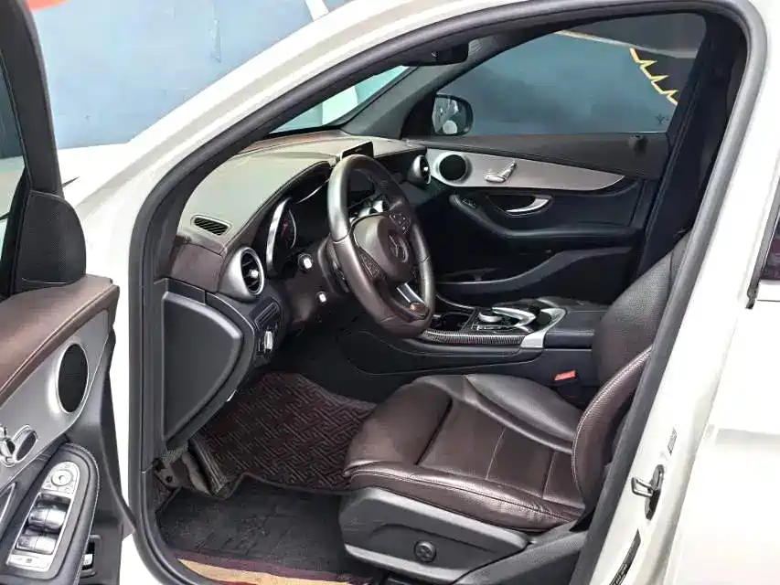 Mercedes-Benz GLC — миниатюра 2