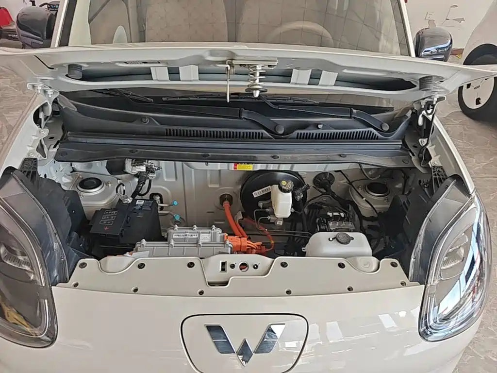 Wuling MINIEV — миниатюра 20