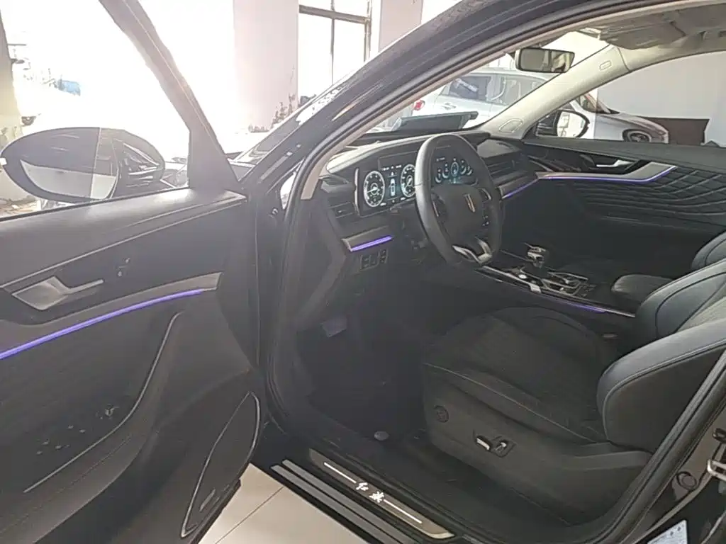 Hongqi Hongqi HS5 — миниатюра 16