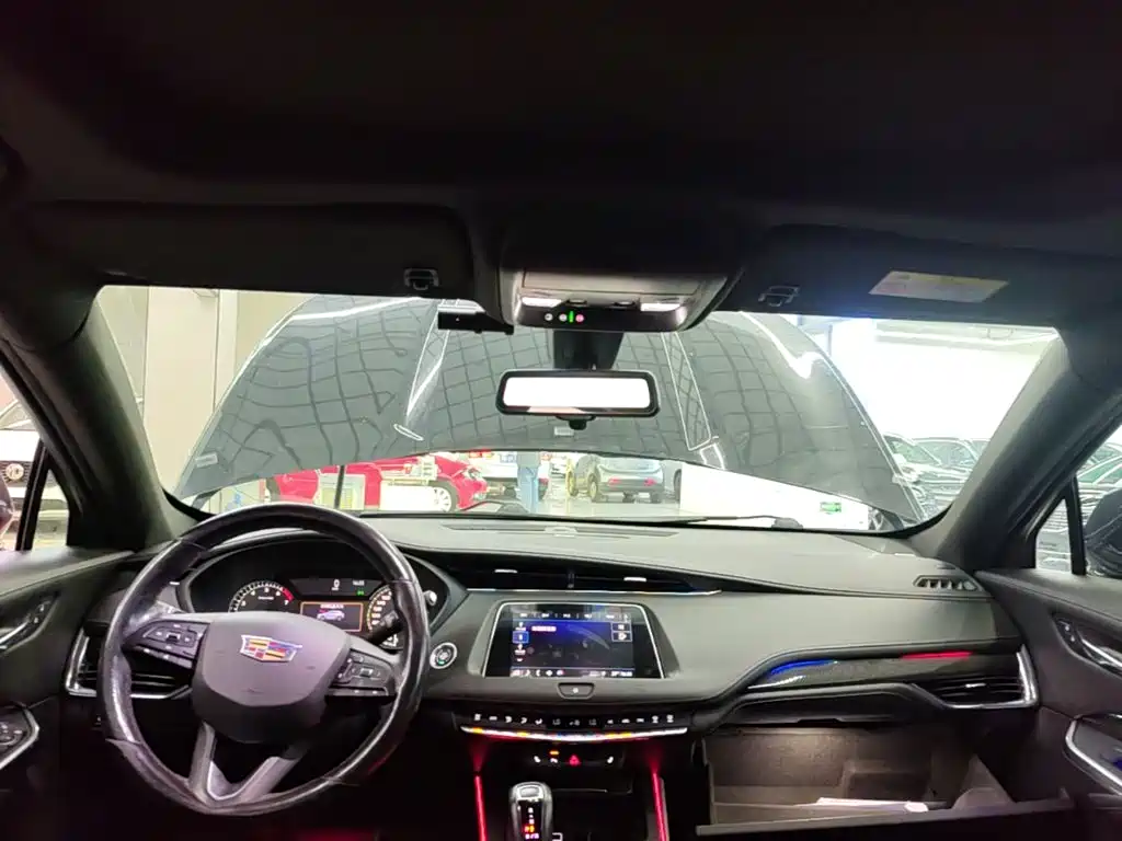 Cadillac XT4 — миниатюра 18
