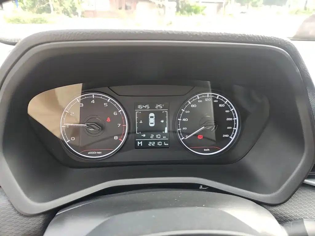 Geely Emgrand — миниатюра 12