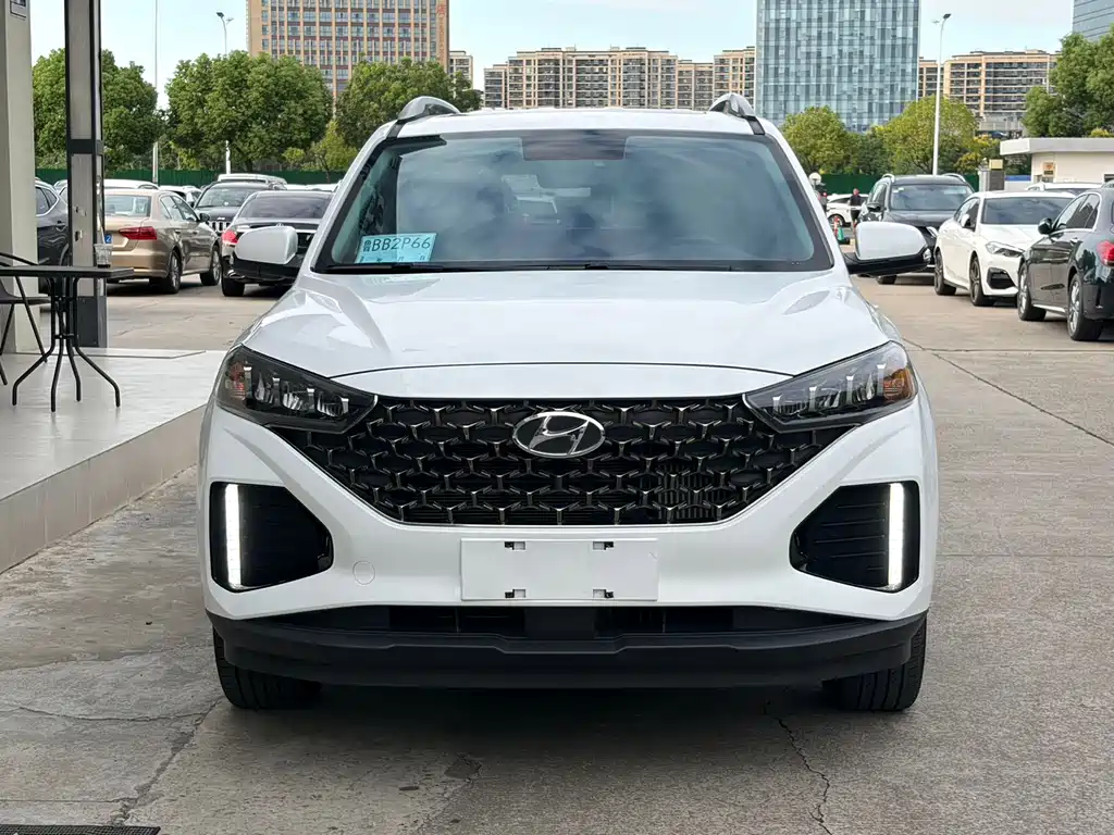 Hyundai ix35 — миниатюра 2