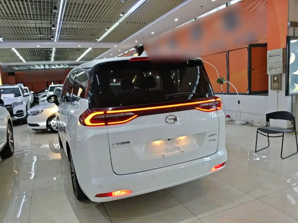 GAC Motor Trumpchi M6 — миниатюра 5