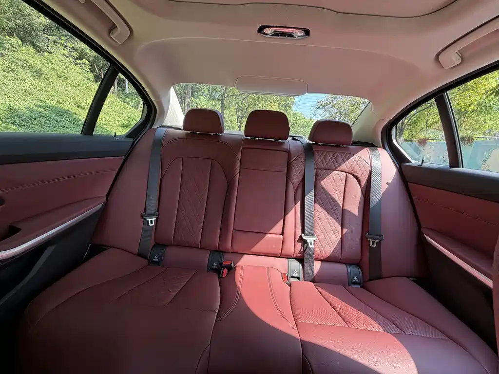 BMW i3 — миниатюра 14