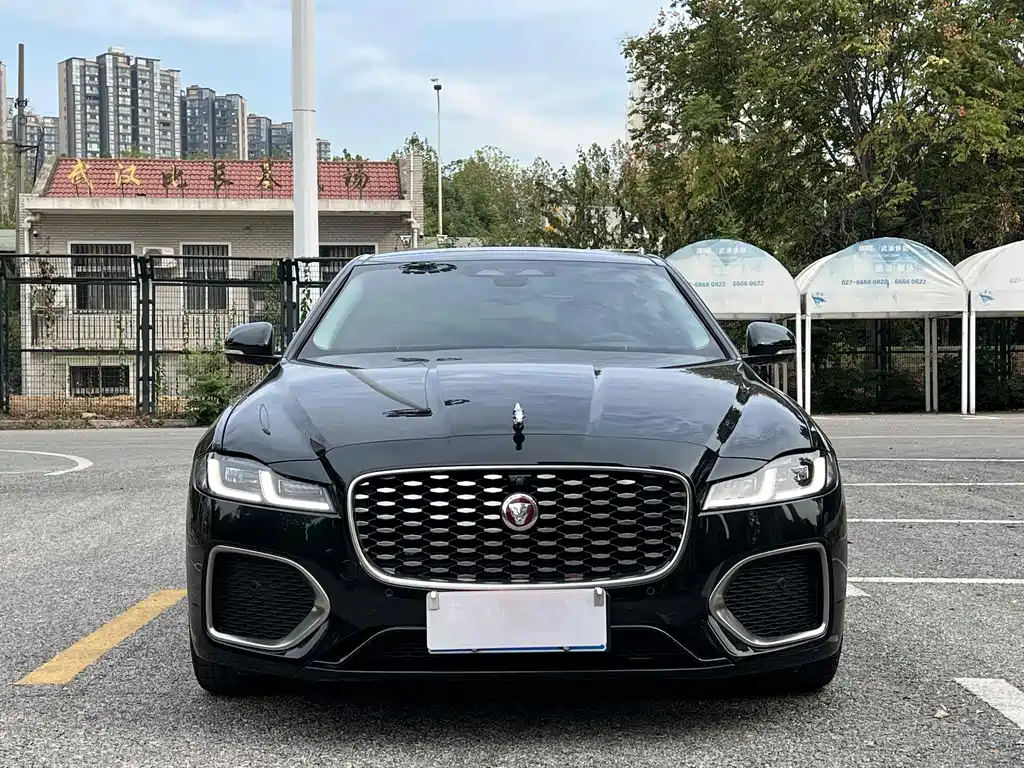 Jaguar XFL 2022 XFL 2.0T P250 Premium Luxury