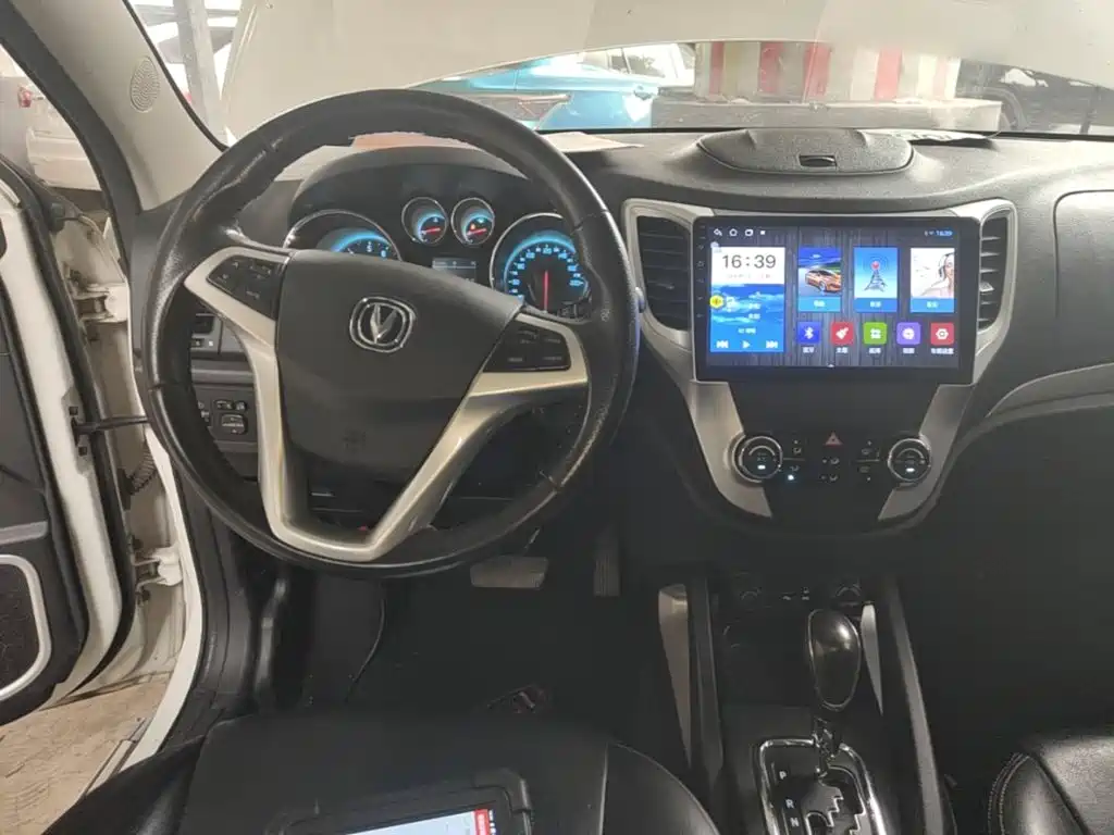 Changan CS35 — миниатюра 10
