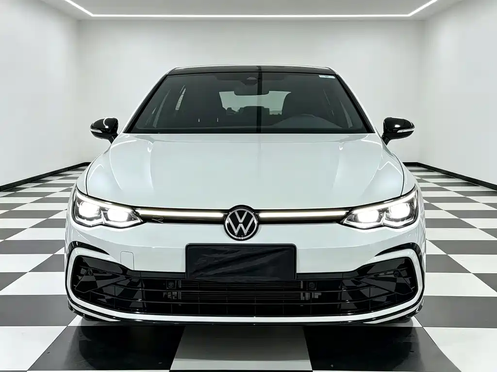 Volkswagen Golf — миниатюра 2