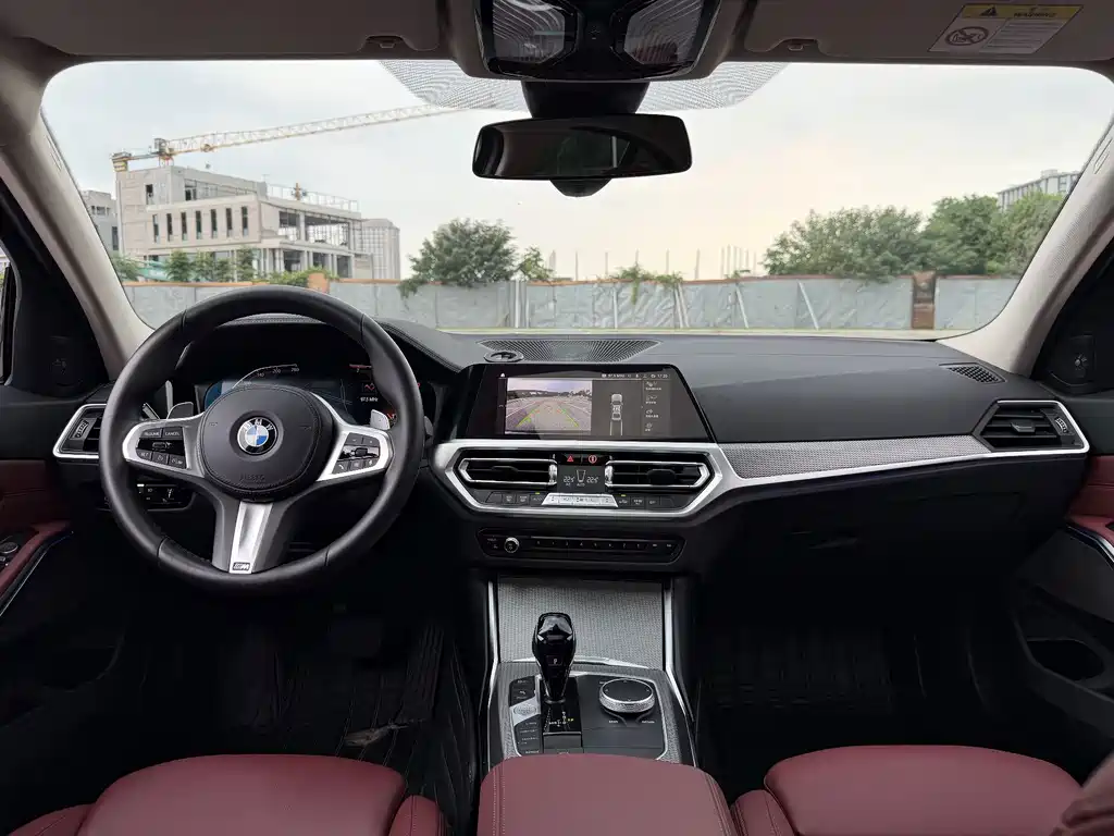 BMW 3 Series — миниатюра 4
