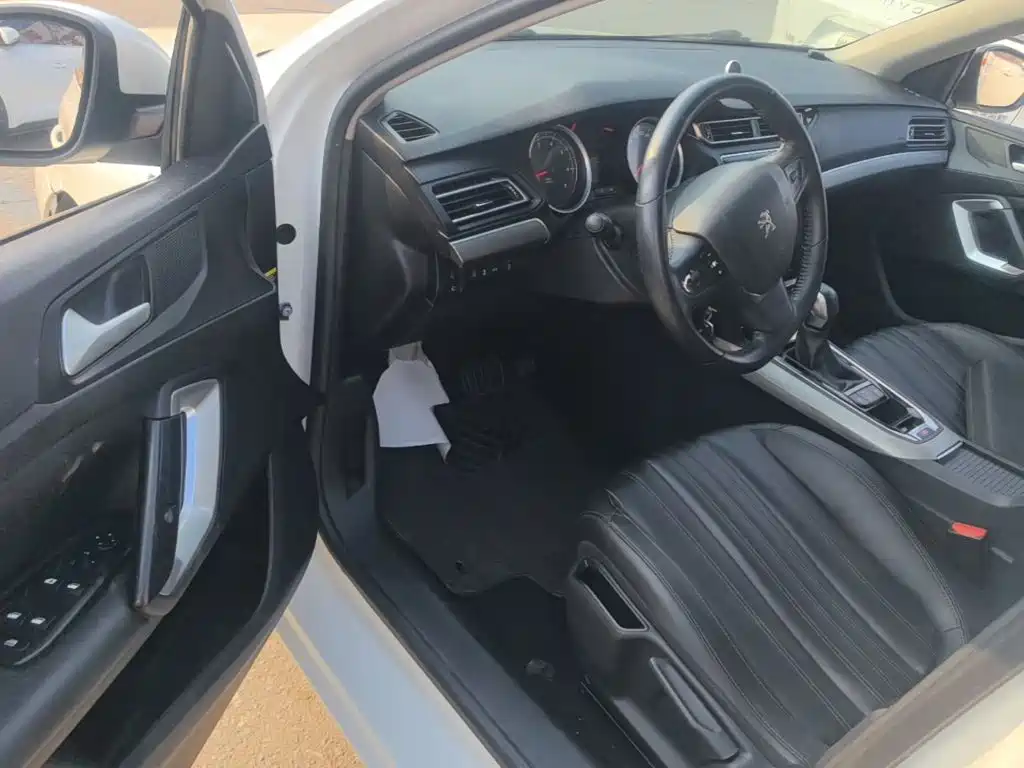 Peugeot 408 — миниатюра 16