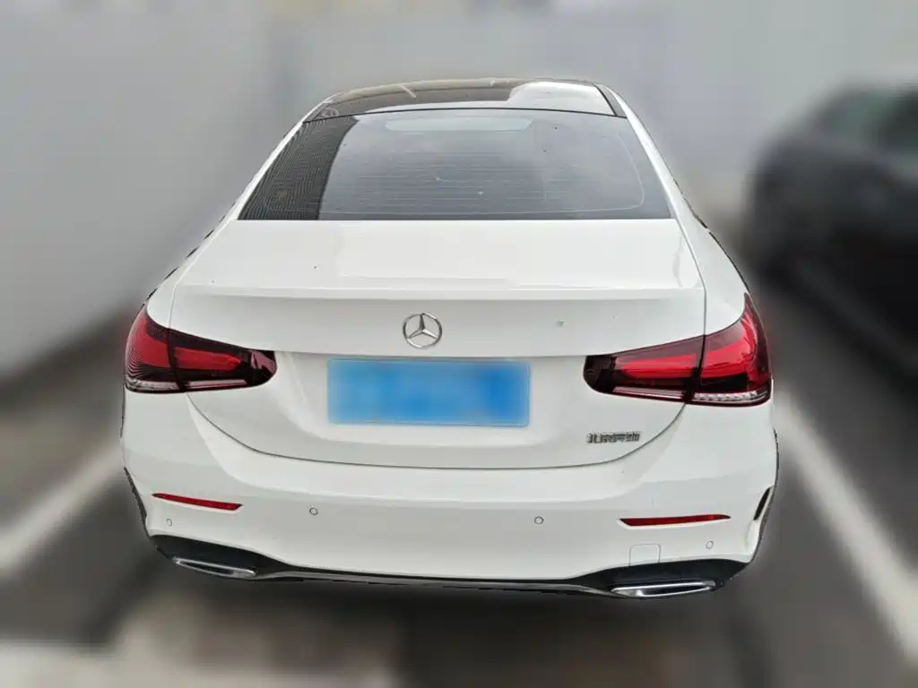 Mercedes-Benz A-Class — миниатюра 8