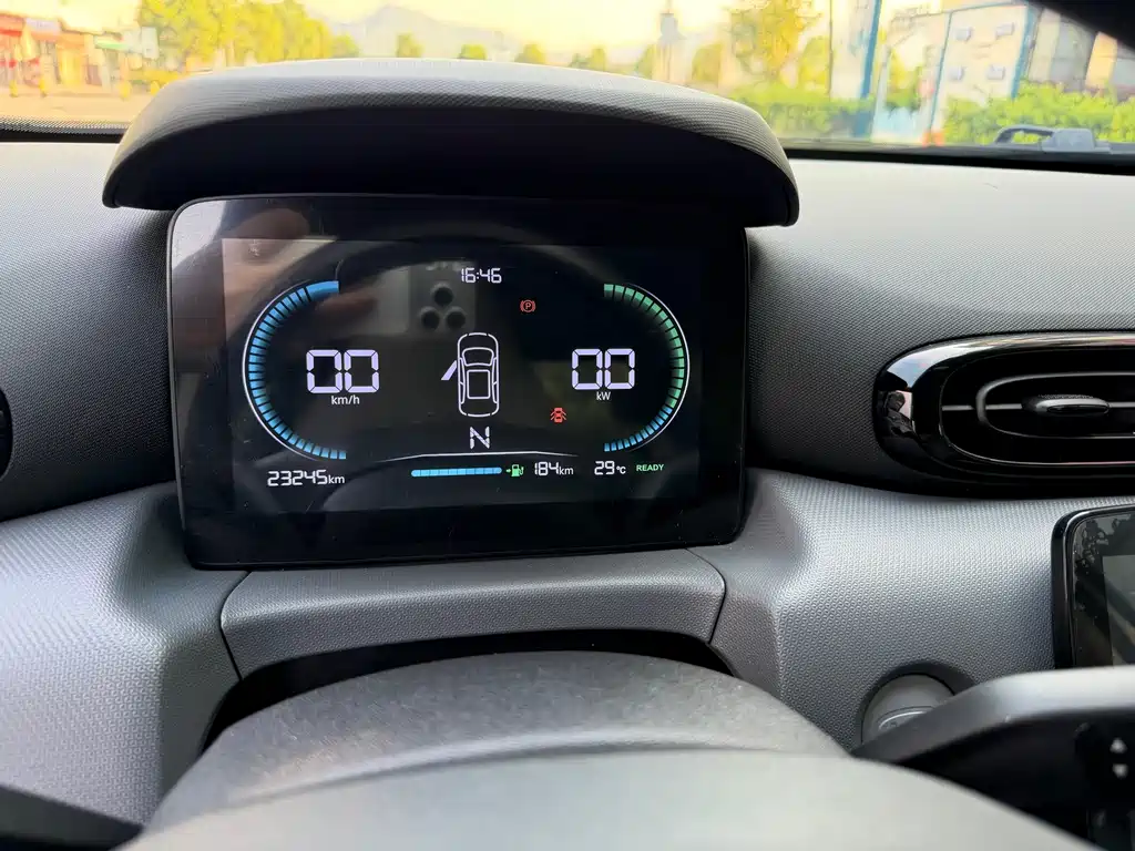 Leapmotor Leapmotor T03 — миниатюра 5