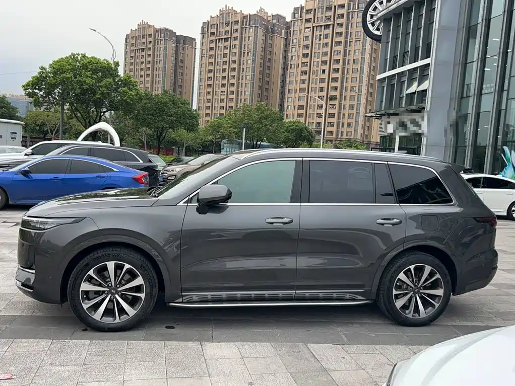 Li Auto Li ONE — миниатюра 9