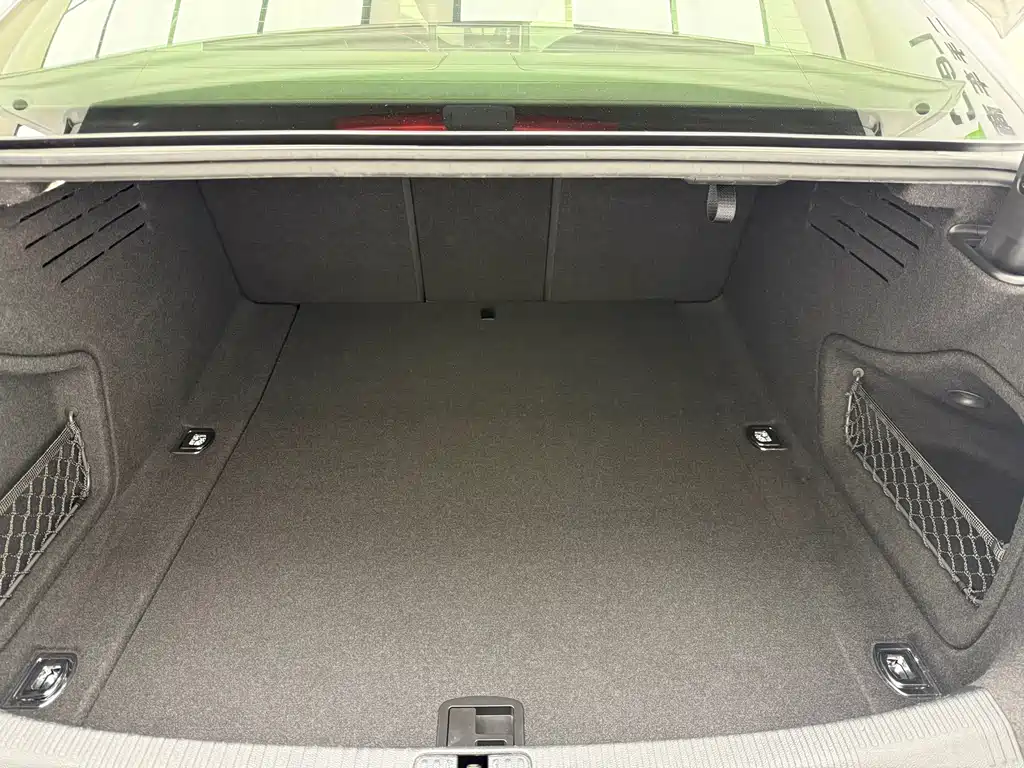 Audi A4L — миниатюра 17