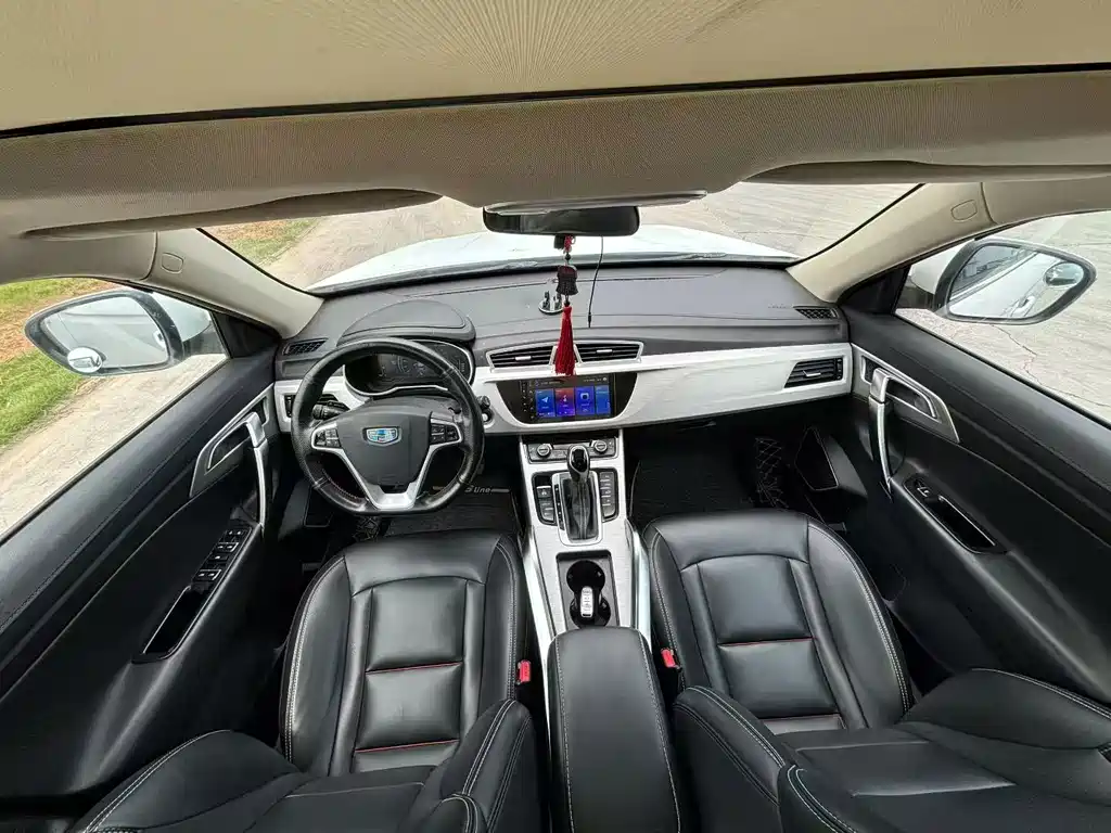 Geely Boyue — миниатюра 7