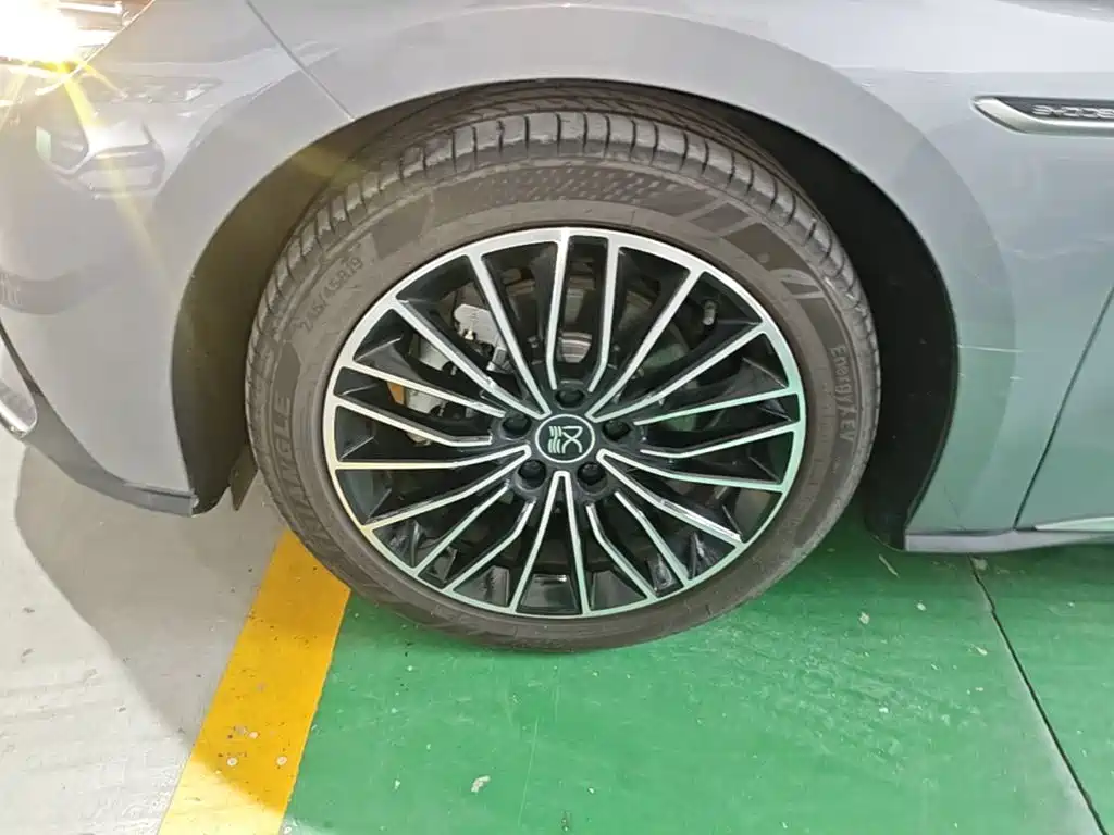 BYD Han — миниатюра 23