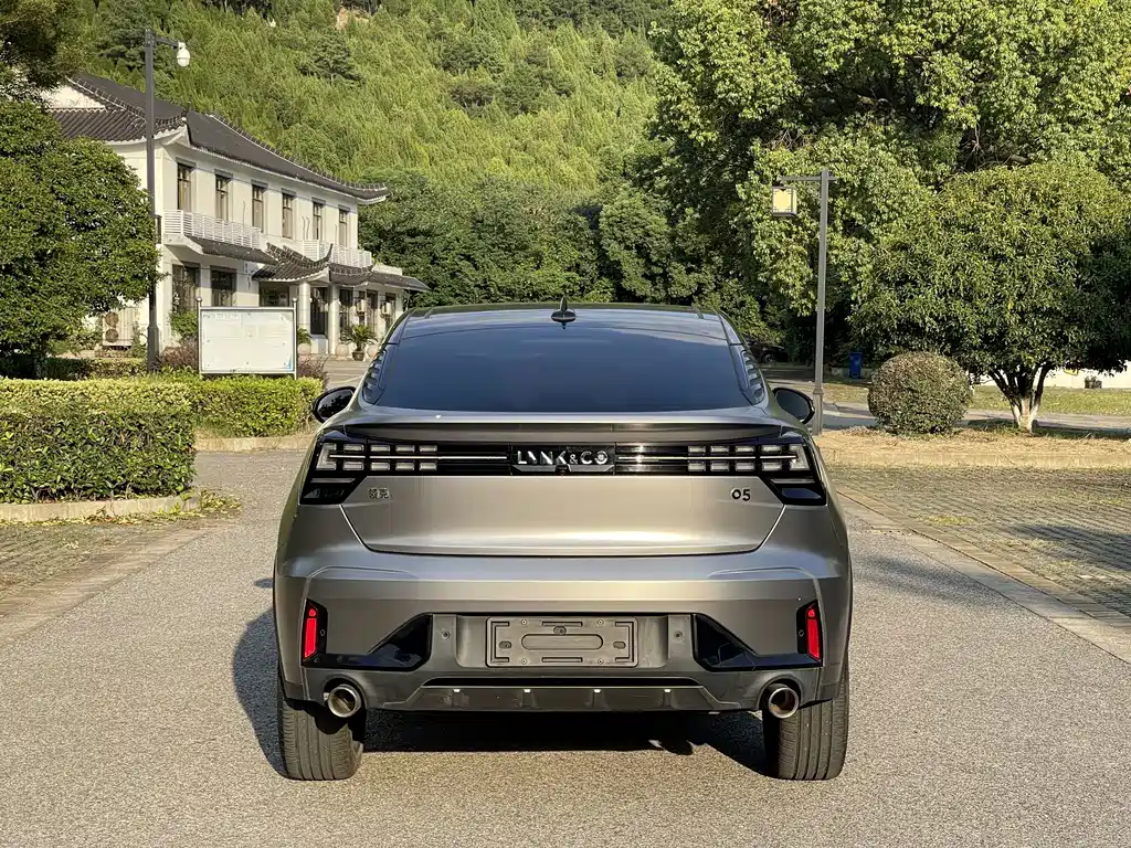Lynk & Co 05 — миниатюра 14