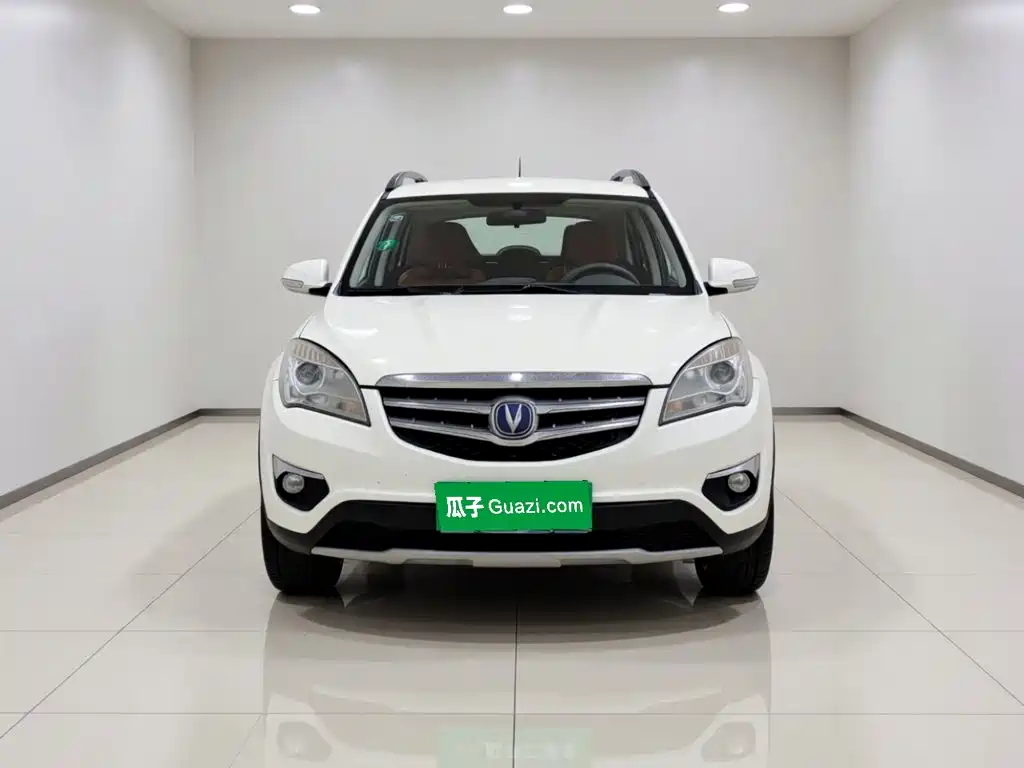 Changan CS35 — миниатюра 2