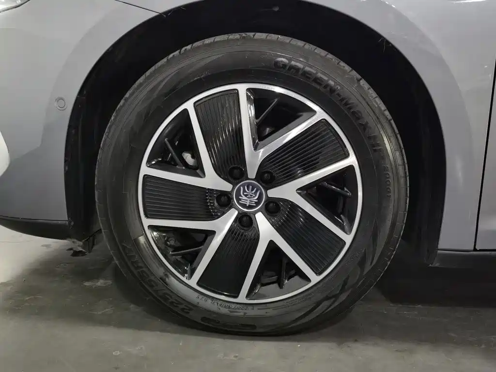 BYD Qin L — миниатюра 17