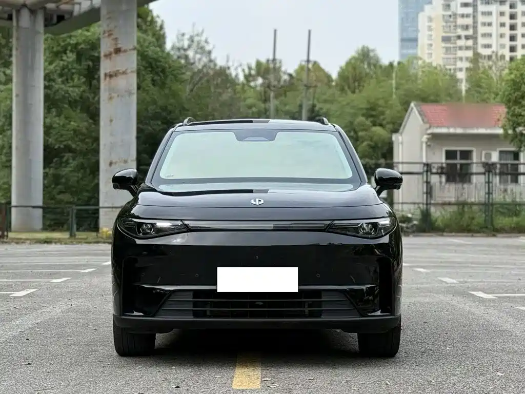 Leapmotor Leapmotor C16 — миниатюра 3