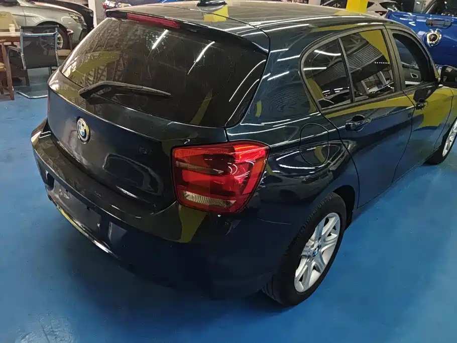 BMW 1 Series (Import) — миниатюра 3