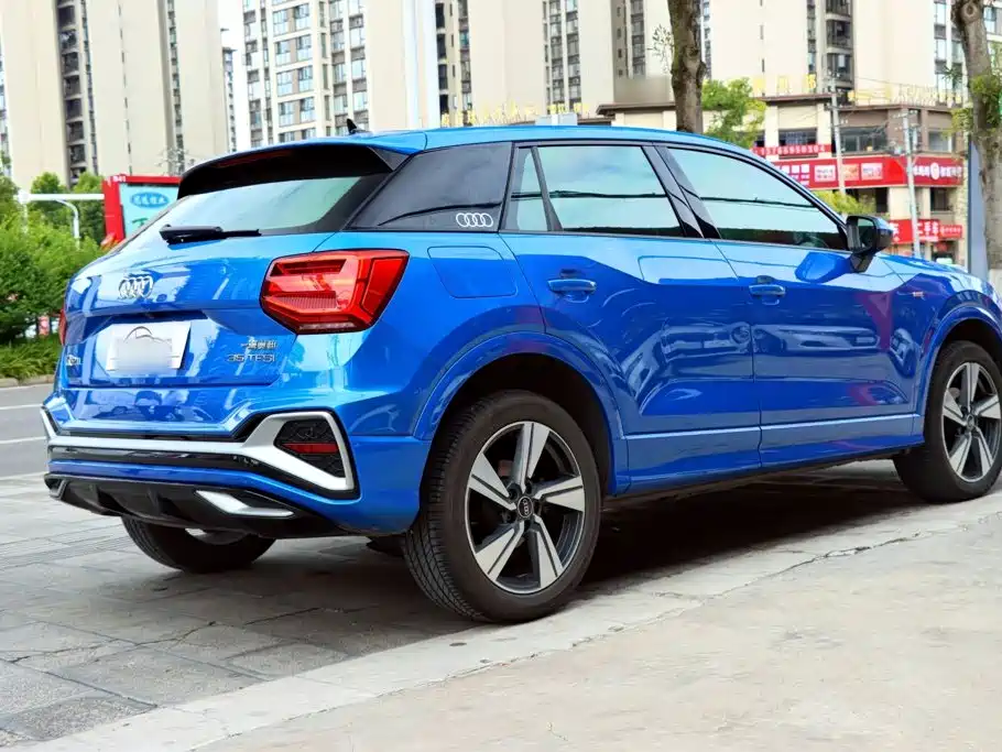 Audi Q2L — миниатюра 5