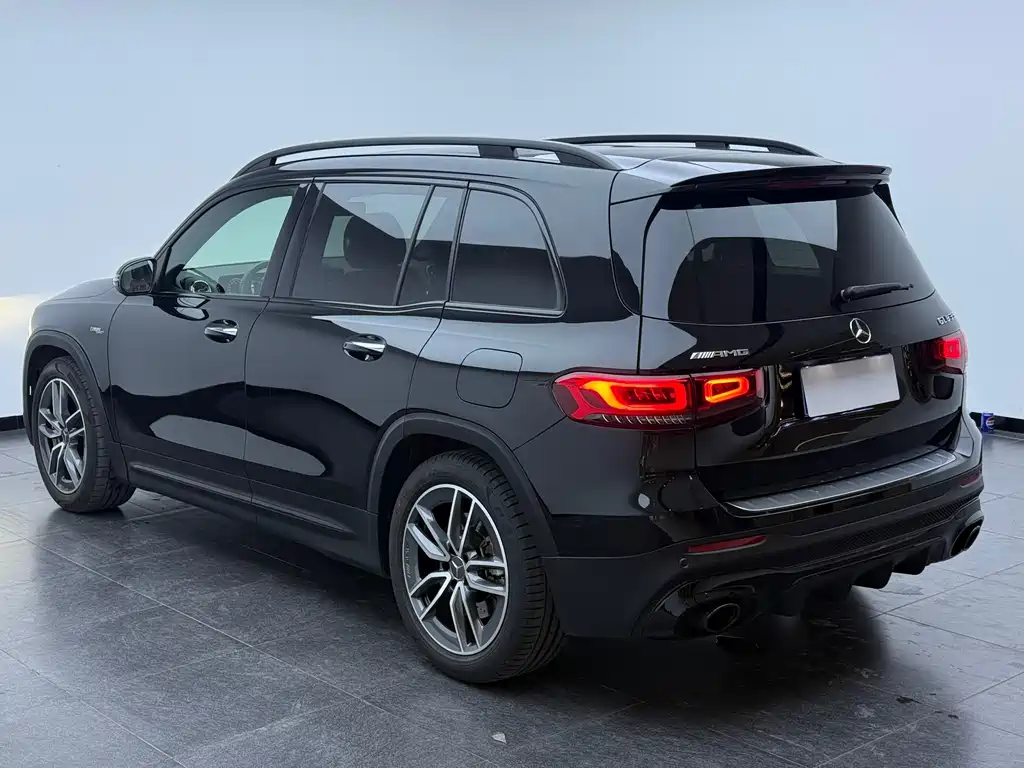 Mercedes-Benz GLB AMG — миниатюра 11