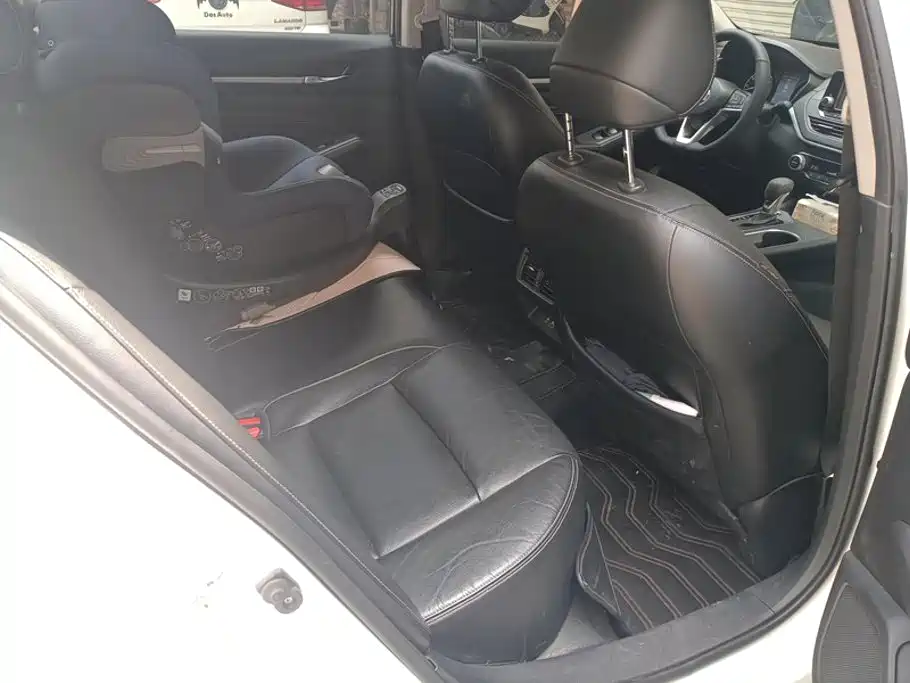 Nissan Teana — миниатюра 11