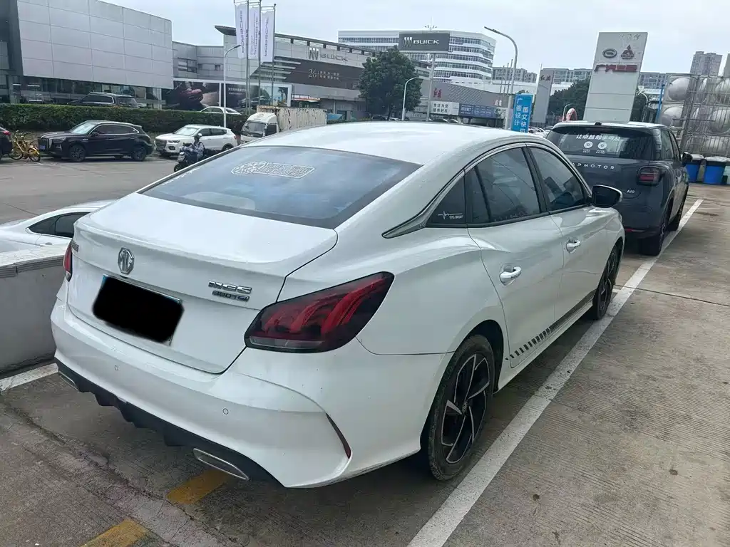 MG MG5 — миниатюра 2