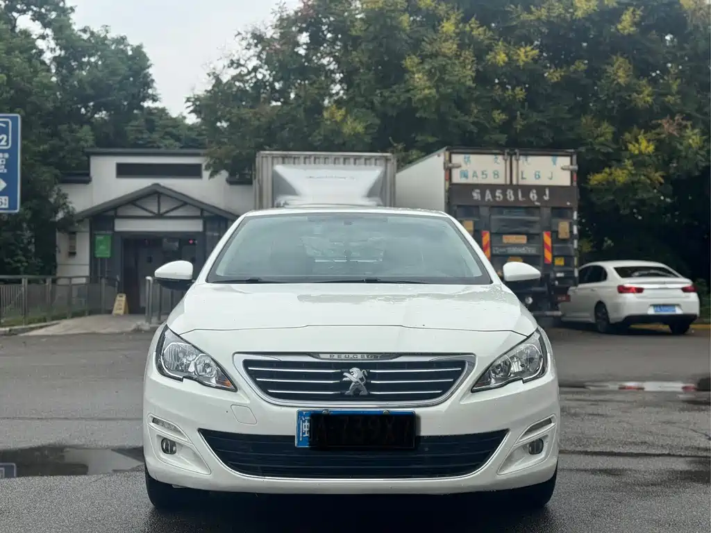 Peugeot 408 — миниатюра 2