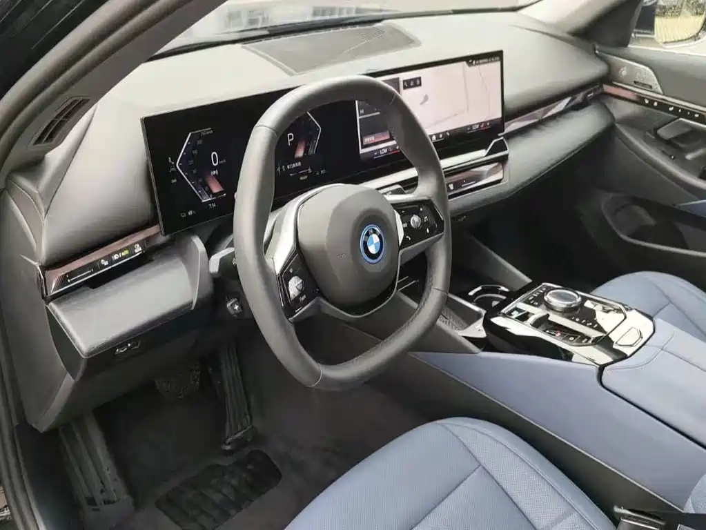 BMW i5 — миниатюра 7