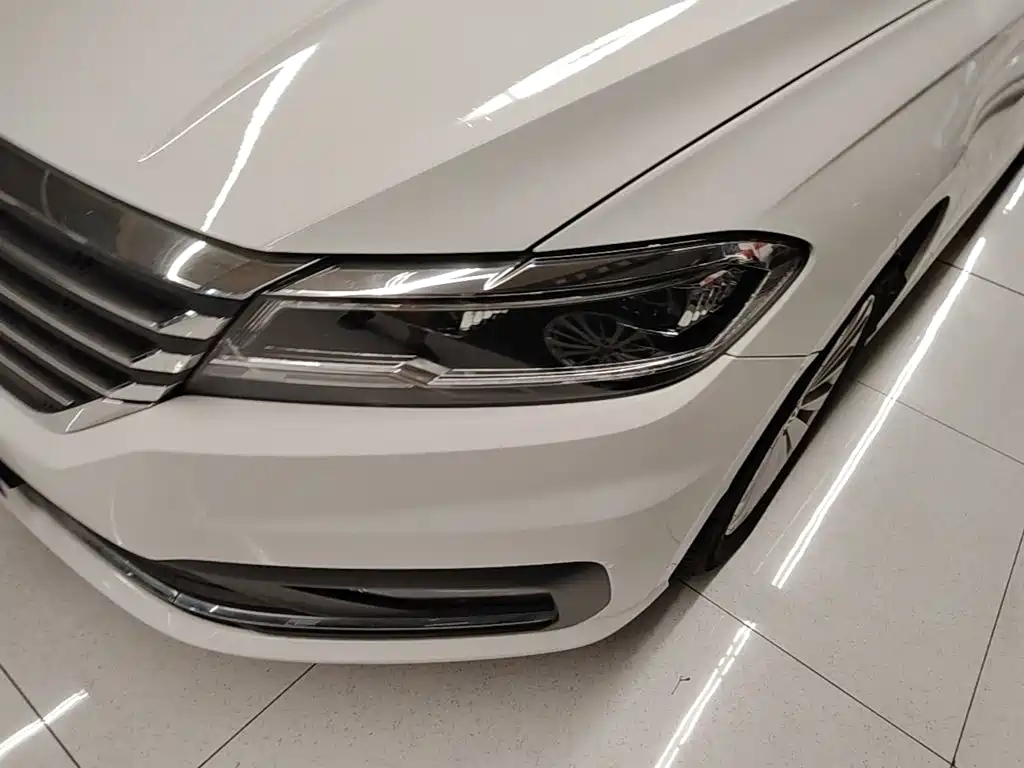 Volkswagen Lavida — миниатюра 24