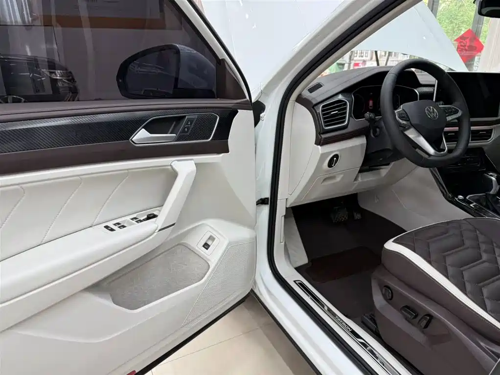 Volkswagen Tayron 2023 280TSI Luxury Plus