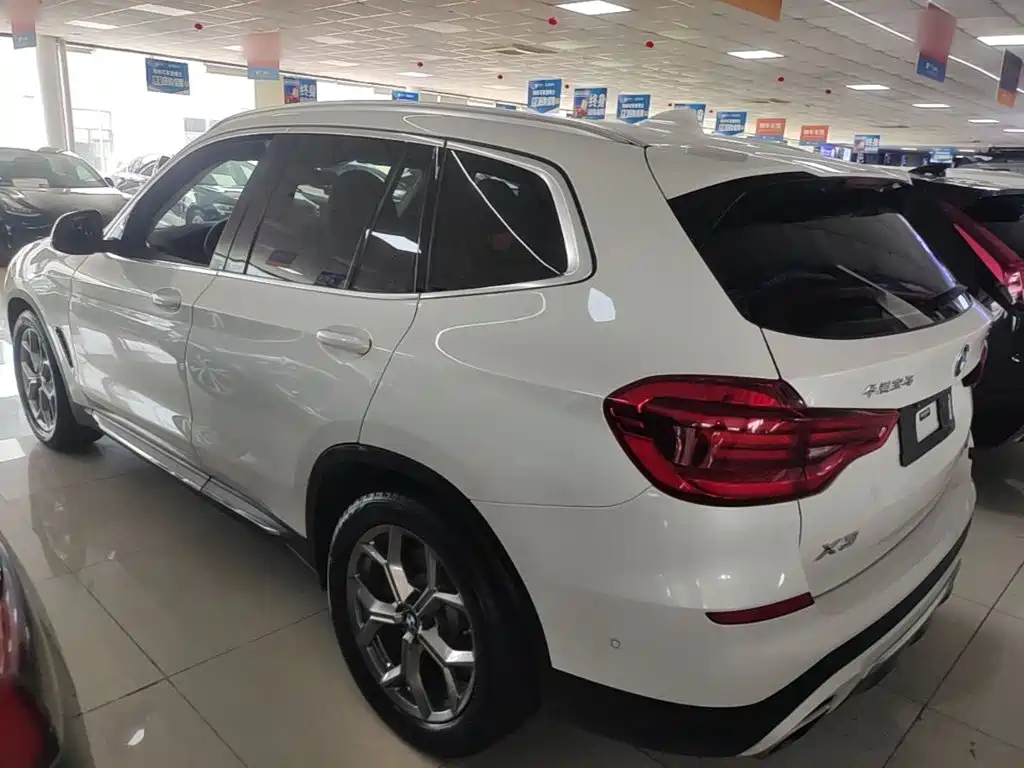 BMW X3 — миниатюра 5