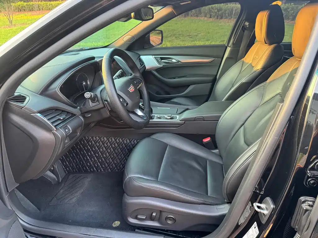 Cadillac CT5 — миниатюра 4