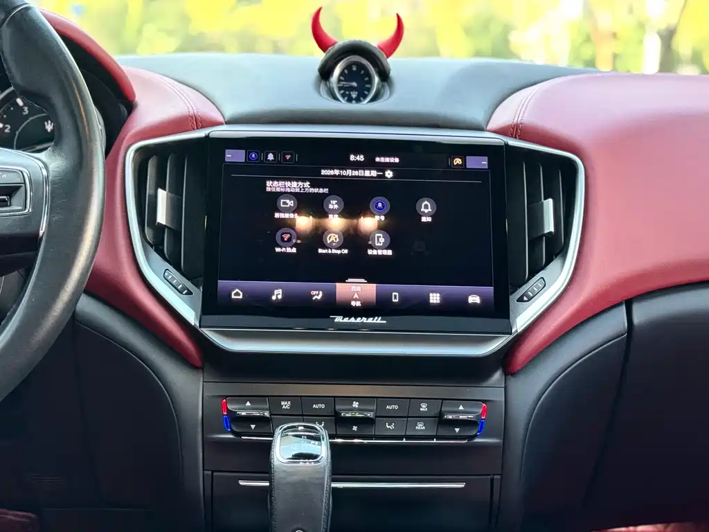 Maserati Ghibli — миниатюра 10
