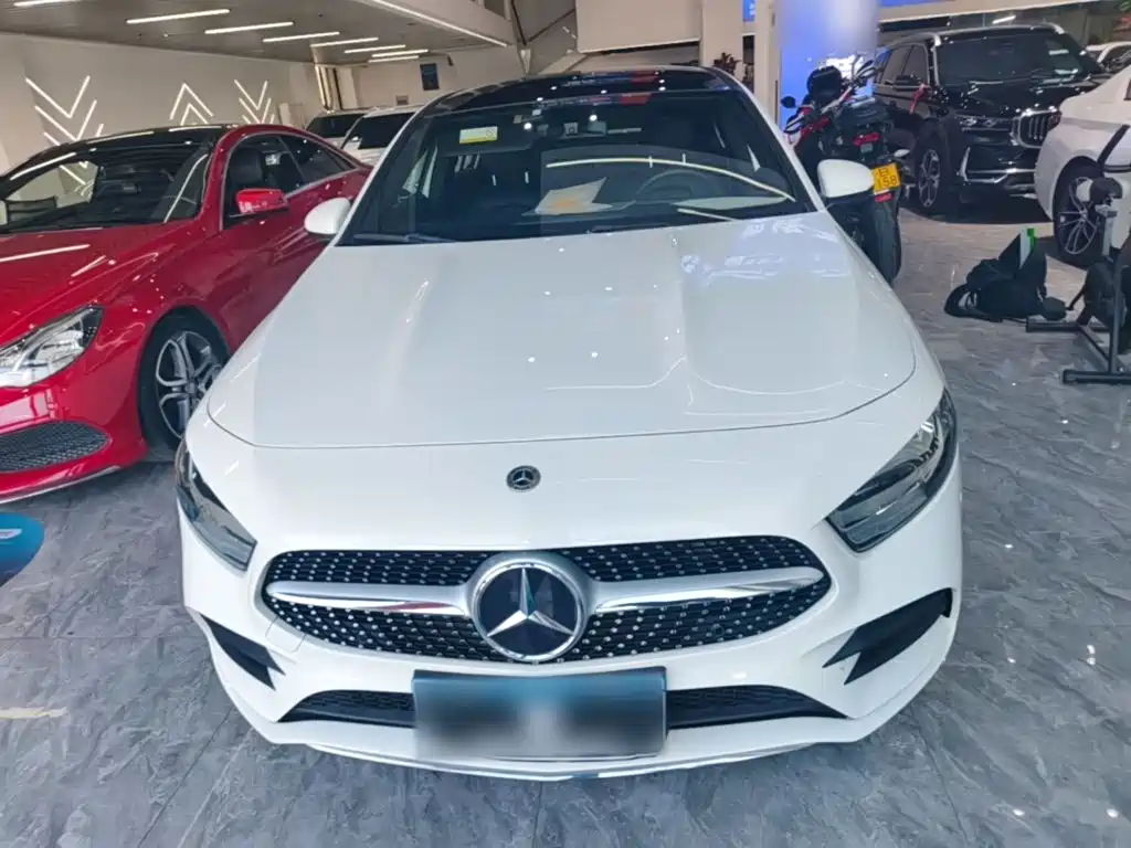 Mercedes-Benz A-Class — миниатюра 3