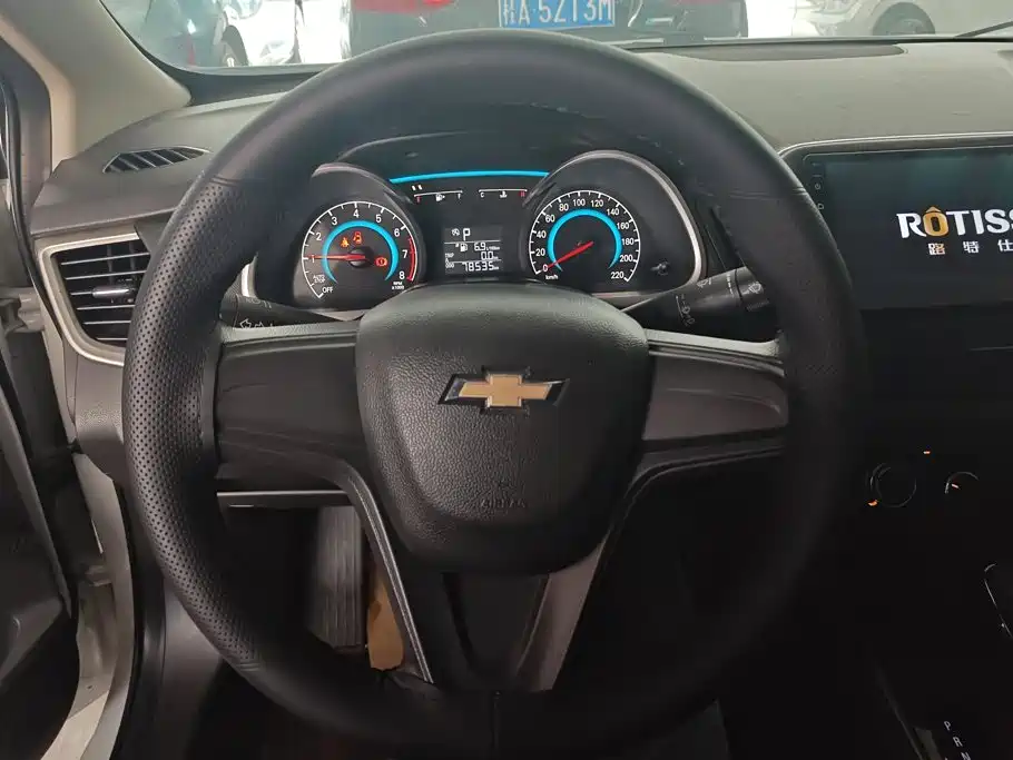 Chevrolet Cavalier — миниатюра 15