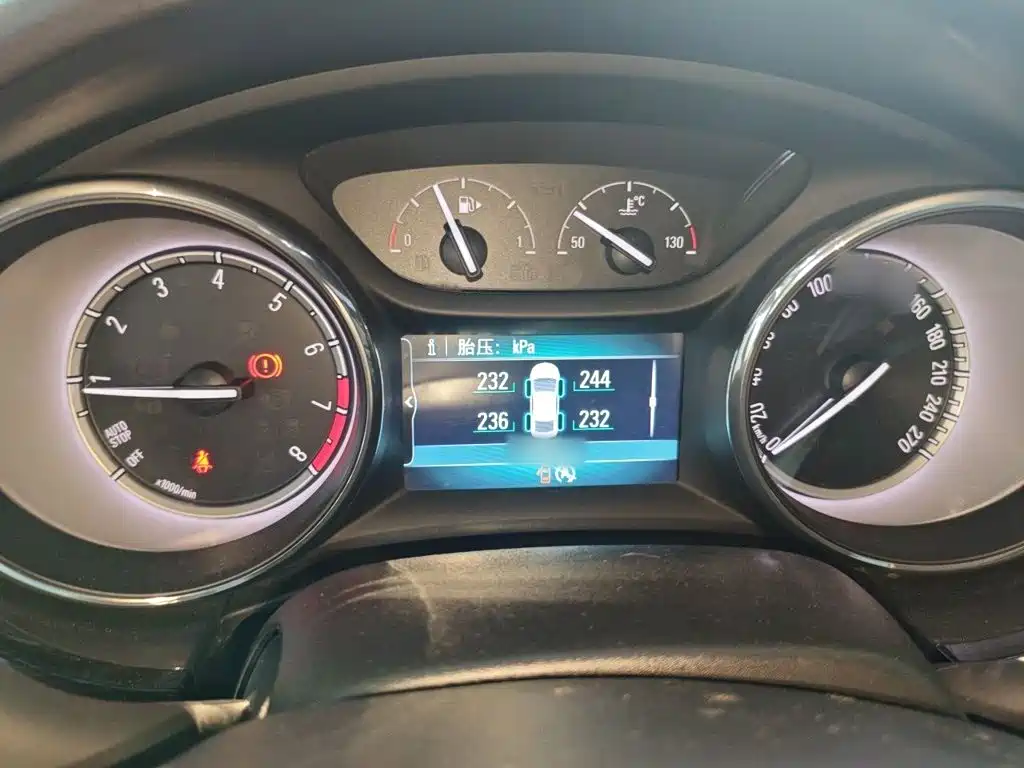 Buick Verano — миниатюра 4