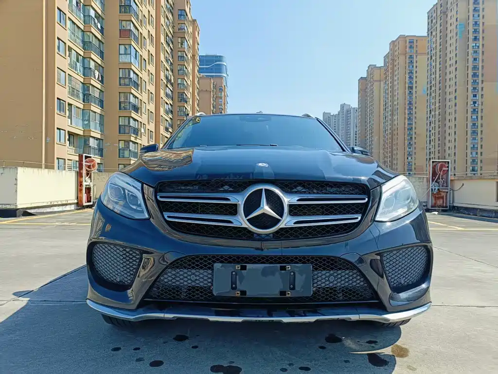 Mercedes-Benz GLE (Import) — миниатюра 2