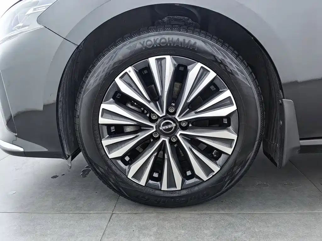 Nissan Teana — миниатюра 17