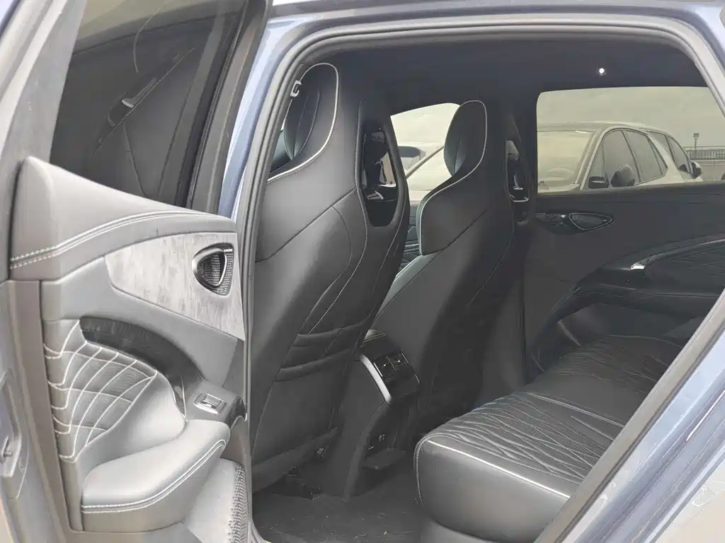 BYD Seal — миниатюра 6