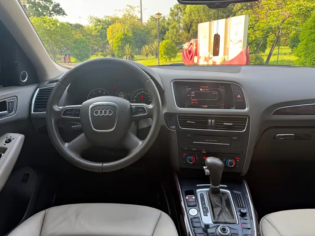 Audi Q5 — миниатюра 10