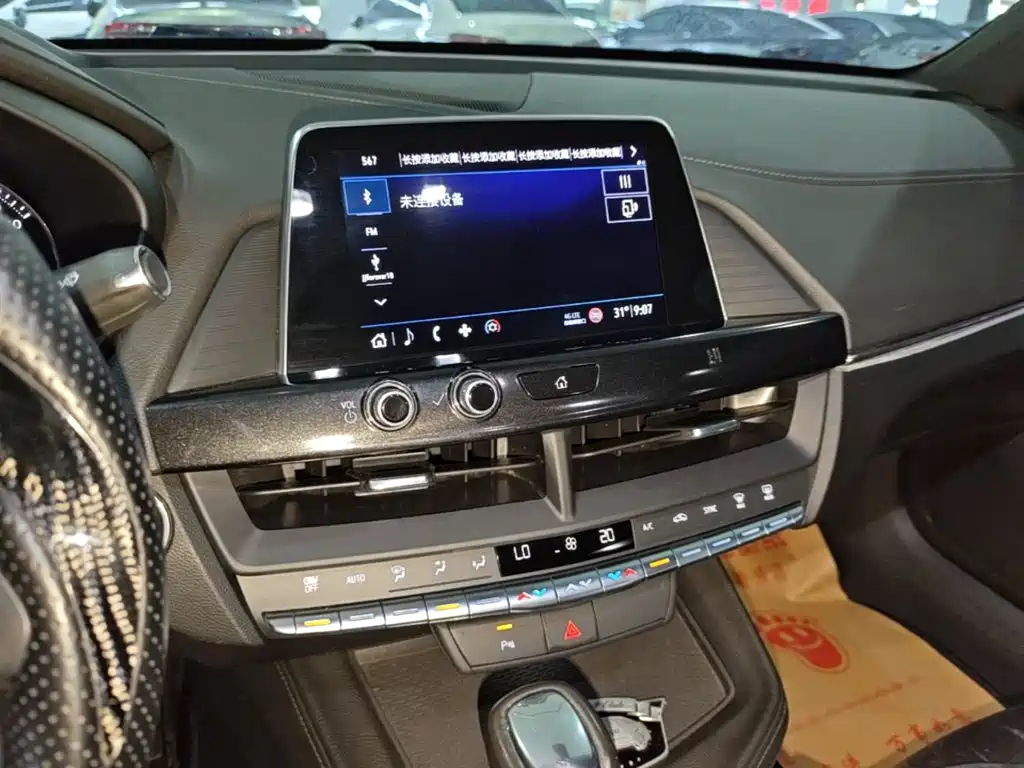 Cadillac CT4 — миниатюра 13