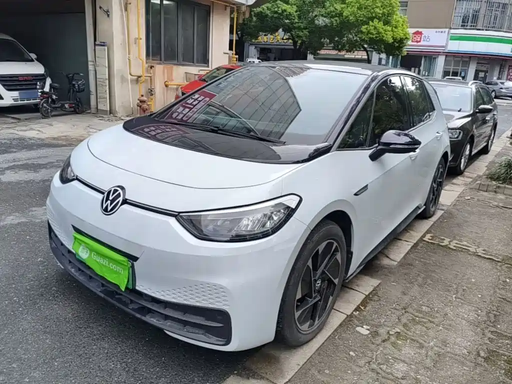 Volkswagen ID.3 — миниатюра 2