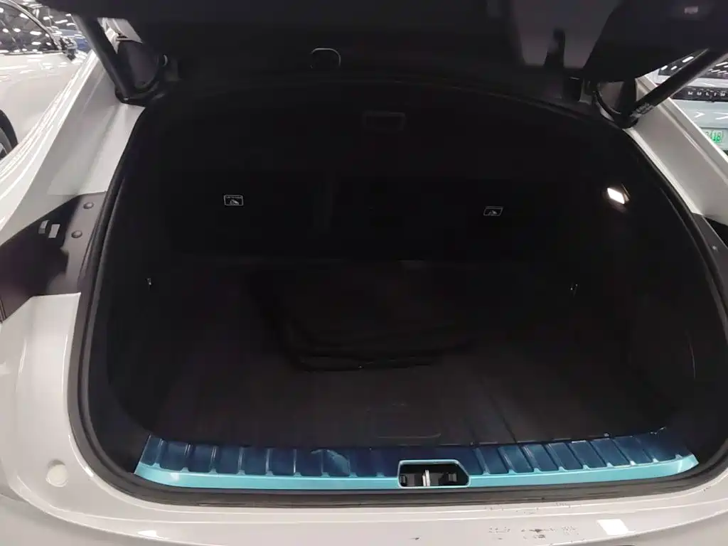 Polestar Polestar 4 — миниатюра 19