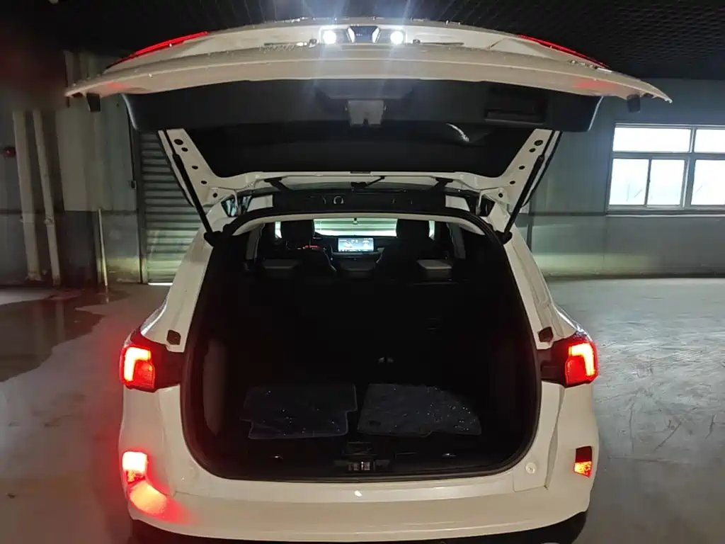 Ford Escape — миниатюра 19