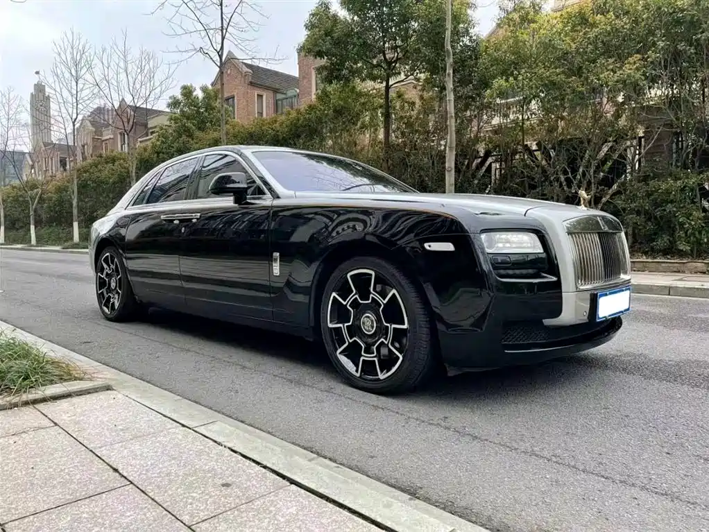 Rolls-Royce Ghost 2010 6.6T Standard