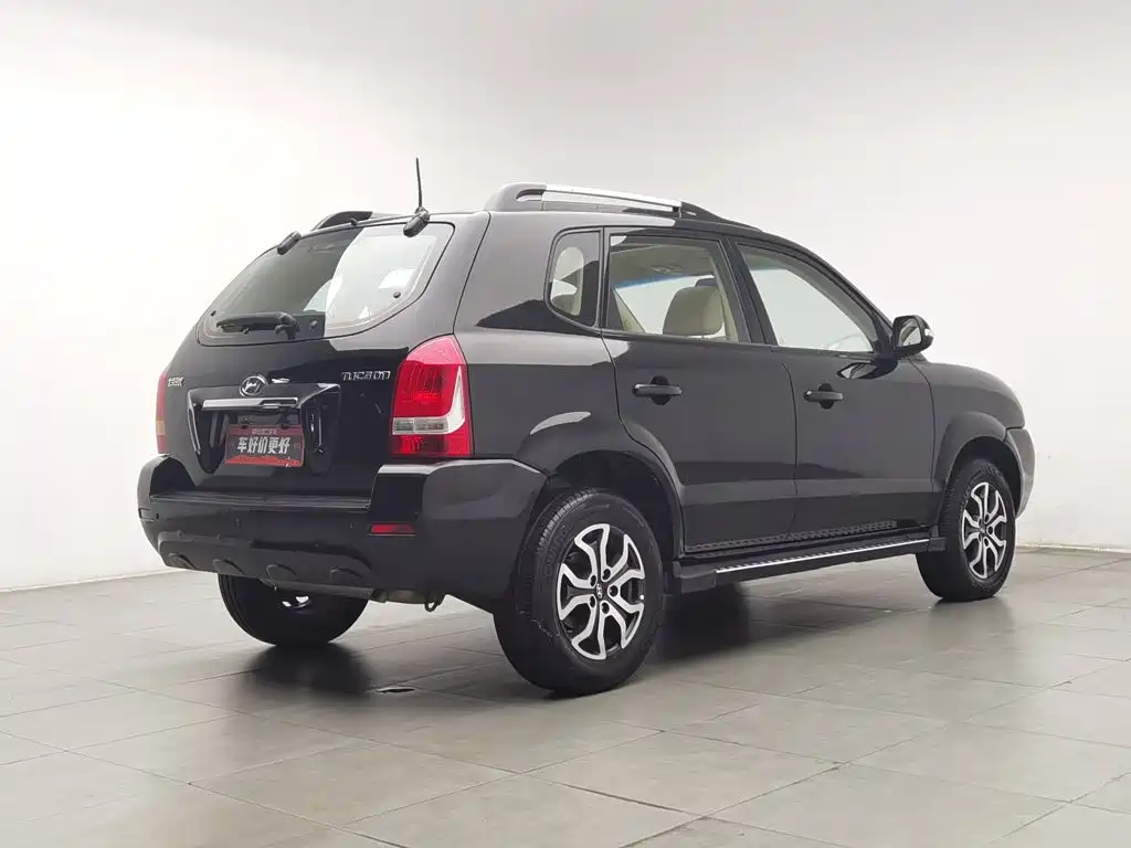 Hyundai Tucson — миниатюра 2