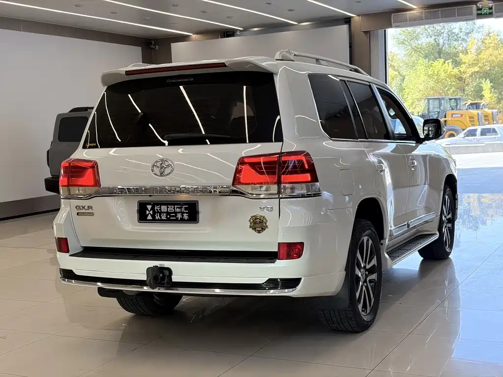 Toyota Land Cruiser — миниатюра 20