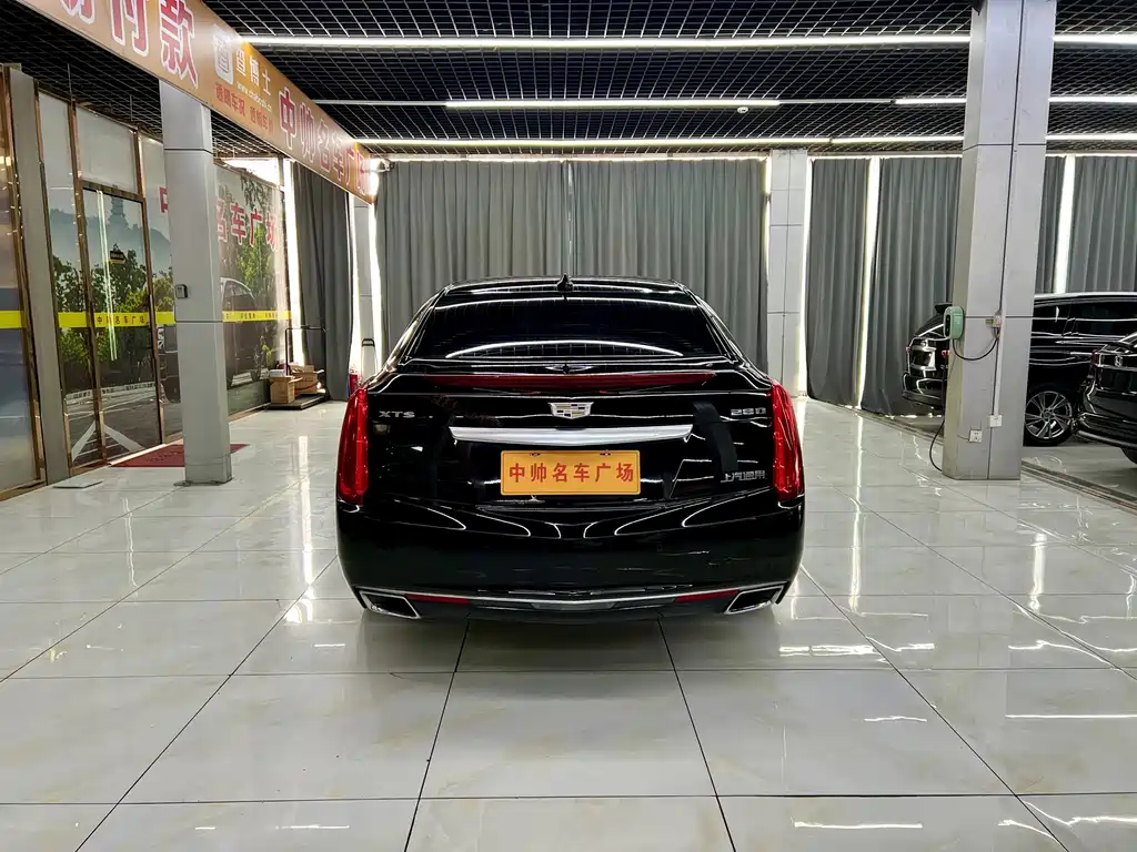 Cadillac XTS 2017 28T